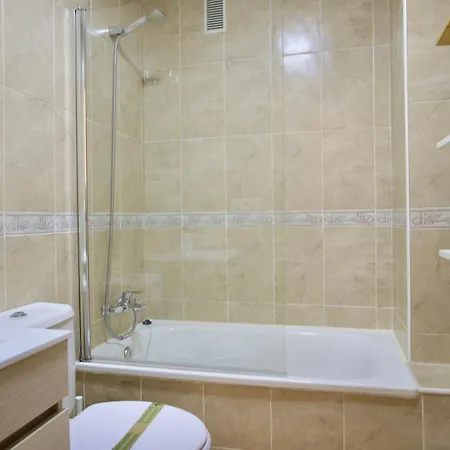 Bonito Cerca De La Playa De *