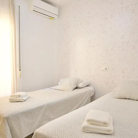 Bonito Cerca De La Playa De トロクス・コスタ